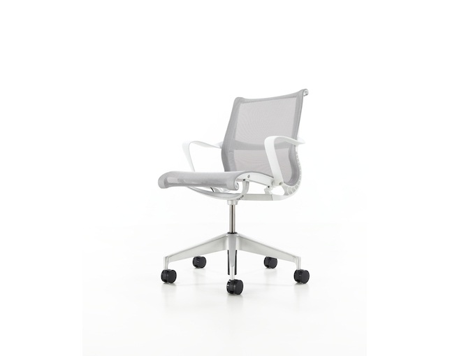 ハーマンミラー(Herman Miller) Setu Chair Multipurpose Chair 5本脚タイプ アーム付の写真