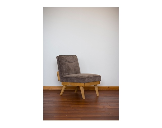 ナカヤマ木工 manoma nino chairの写真