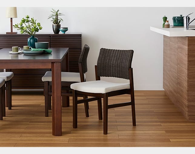 a.flat(エーフラット) ROKU dining chair (rattan)の写真