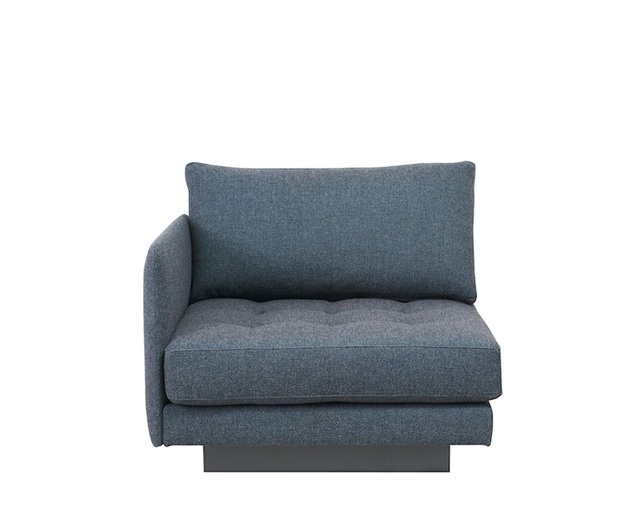 エリア(AREA) sofa GARDEN 5unite + ottomanの写真