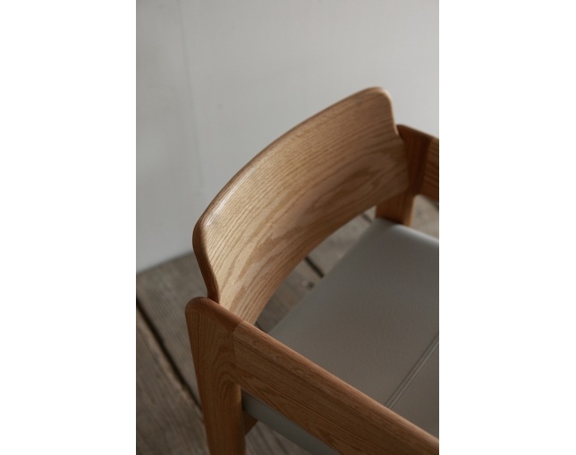 サンコー(SUNKOH) GUSTO LD.Chairのメイン写真