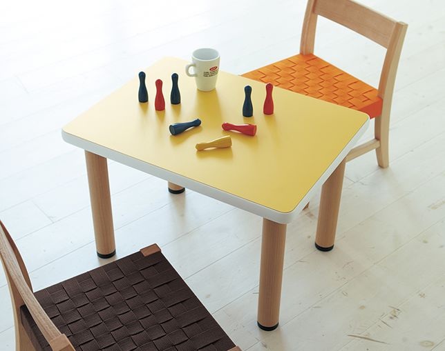 BAOBAB LAND(バオバブランド) Kids-Table メラミン化粧版(長方形)の写真
