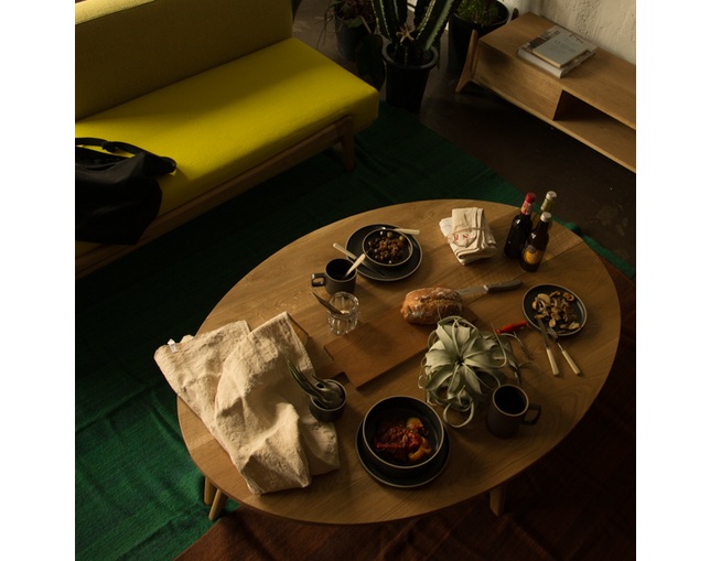グリニッチ(greeniche) Luu table wood top.の写真