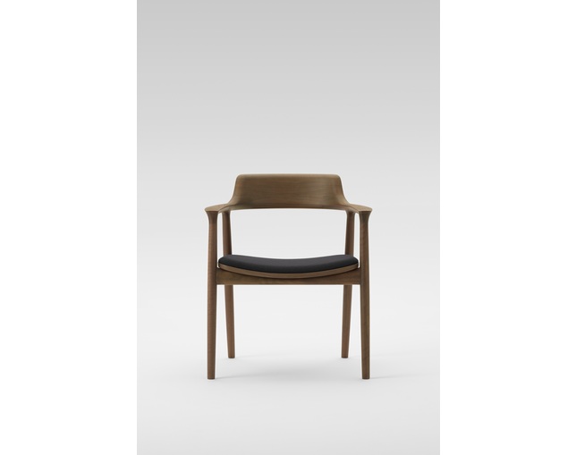 マルニ木工(maruni) ワイドアームチェアの写真