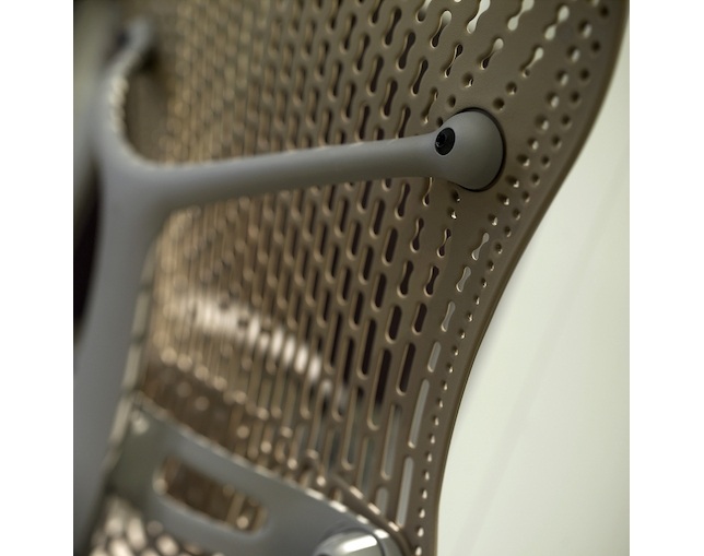 ハーマンミラー(Herman Miller) Mirra Chairの写真