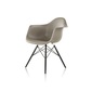 Herman Miller Eames Shell Chair Armchair ダウェルベースの写真