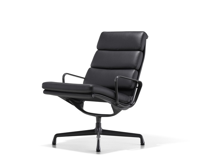 ハーマンミラー(Herman Miller) Eames Soft Pad Group Lounge Chair 3クッションの写真