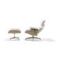 Herman Miller Eames Lounge Chair ホワイトモデルの写真