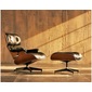 Herman Miller Eames Lounge Chair & Ottomanの写真