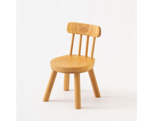 HIDA（飛騨産業株式会社） キッズチェア(Arda Kid＇s Chair)の写真