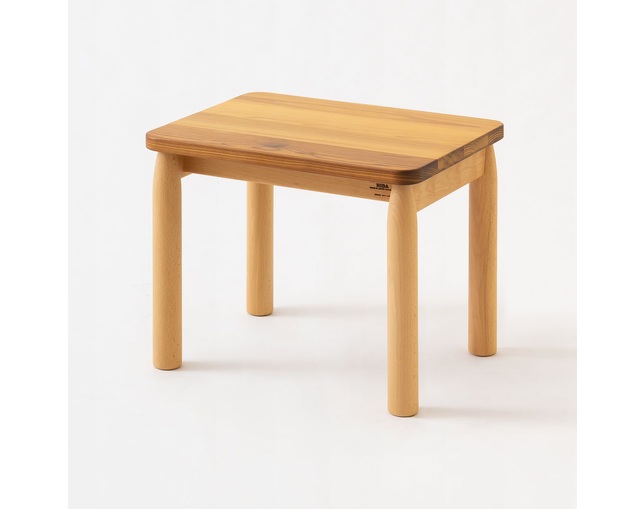 HIDA（飛騨産業株式会社） キッズテーブル(Cerreto Kid＇s Table)の写真