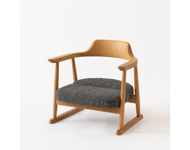 HIDA（飛騨産業株式会社） 座椅子の写真