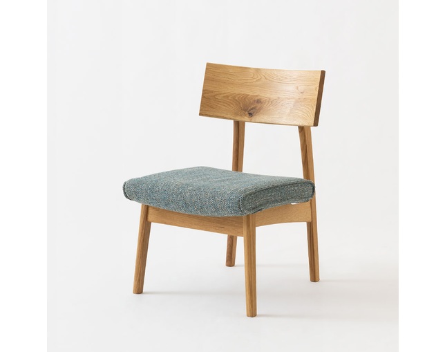 HIDA（飛騨産業株式会社） チェアの写真