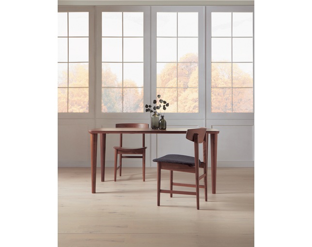 柏木工(KASHIWA) サイドチェアの写真