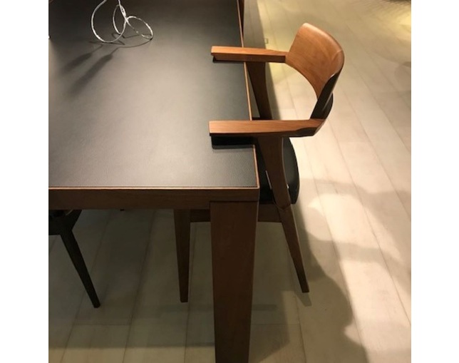 柏木工(KASHIWA) キャプテンチェアの写真