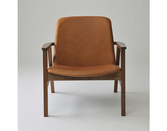カーフ(karf) Ann Lounge chair / Walnutの写真