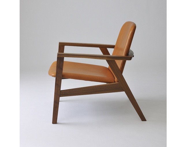 カーフ(karf) Ann Lounge chair / Walnutの写真