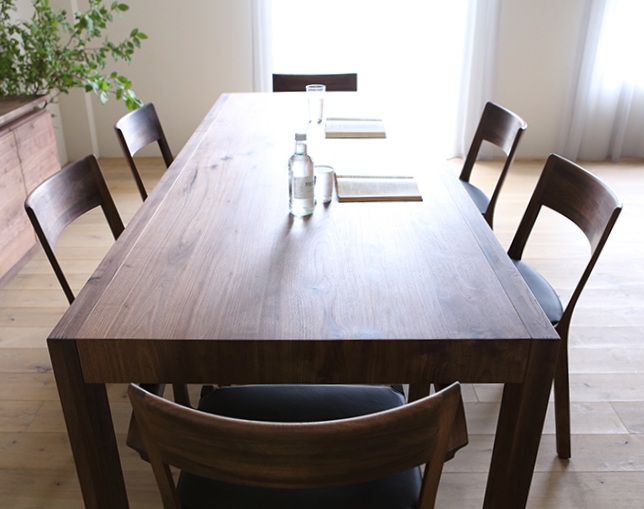 ヒラシマ(HIRASHIMA) Dining Tableの写真