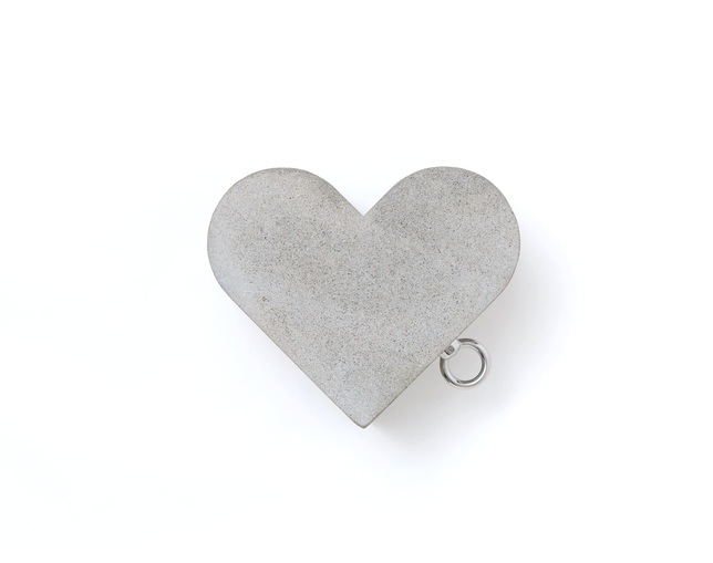 E&Y(イーアンドワイ) CONCRETE HEARTの写真