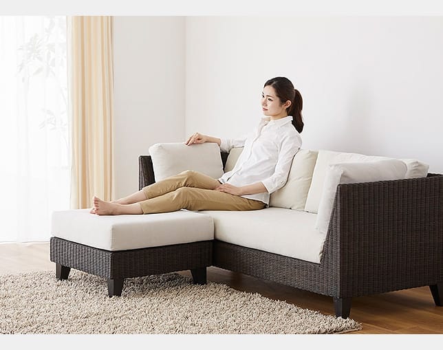 a.flat(エーフラット) RAN compact sofa ottoman (rattan)の写真