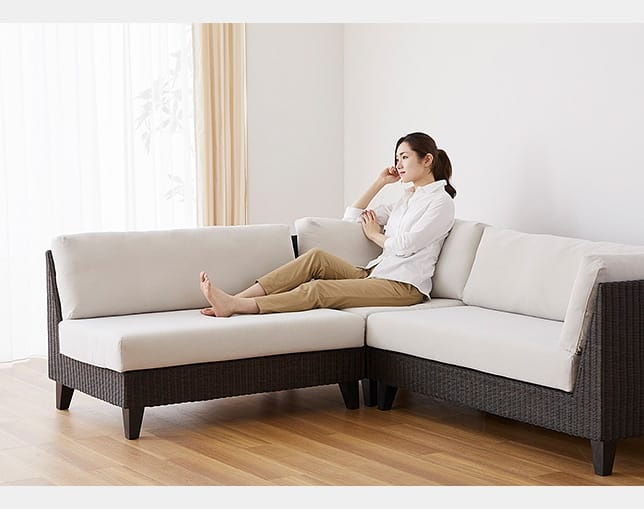 a.flat(エーフラット) RAN compact sofa v05 corner set (rattan)の写真