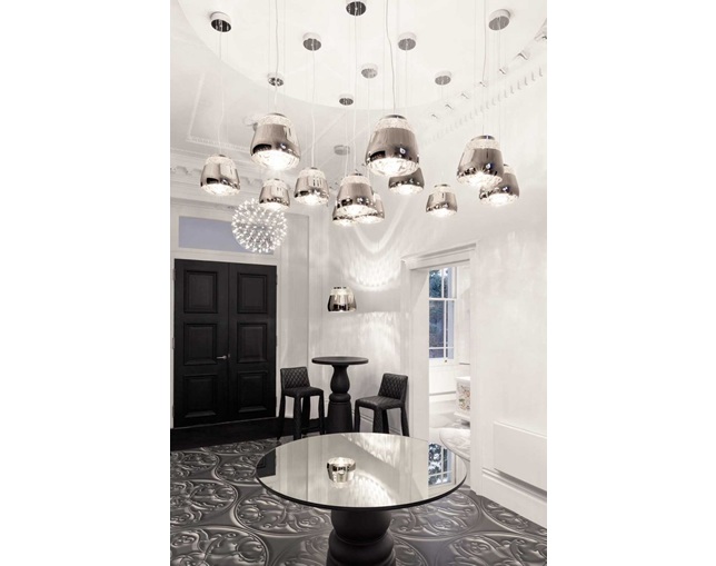 moooi(モーイ) Monster Bar Stool Low / Highの写真
