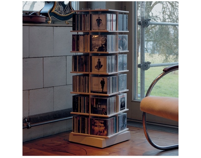 Nils Holger Moormann(ニルス・ホルガー・モーマン) MUSICSTABLER Ratational CD Shelfの写真