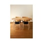 KENRIKI Oval Dining Tableの写真
