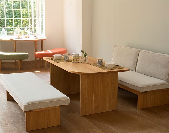 Tischlerei(ティシュラー) LAUB テーブルの写真