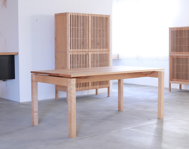 サーブ(SERVE) Table type 12の写真