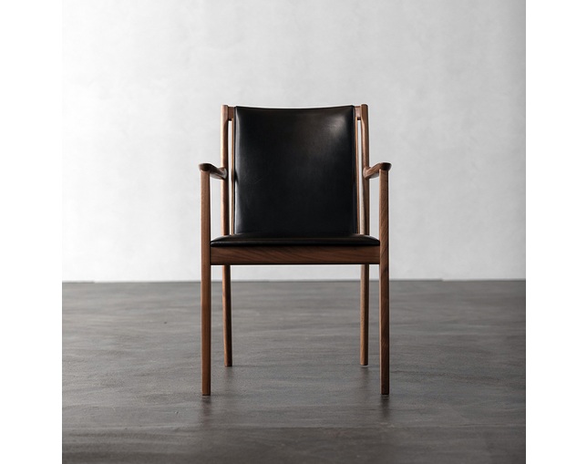 リッツウェル(Ritzwell) CLAUDE armchairの写真