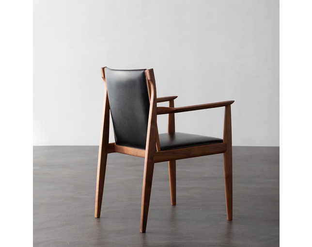 リッツウェル(Ritzwell) CLAUDE armchairの写真