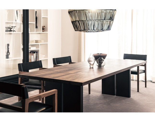 リッツウェル(Ritzwell) QX TABLE dining tableの写真