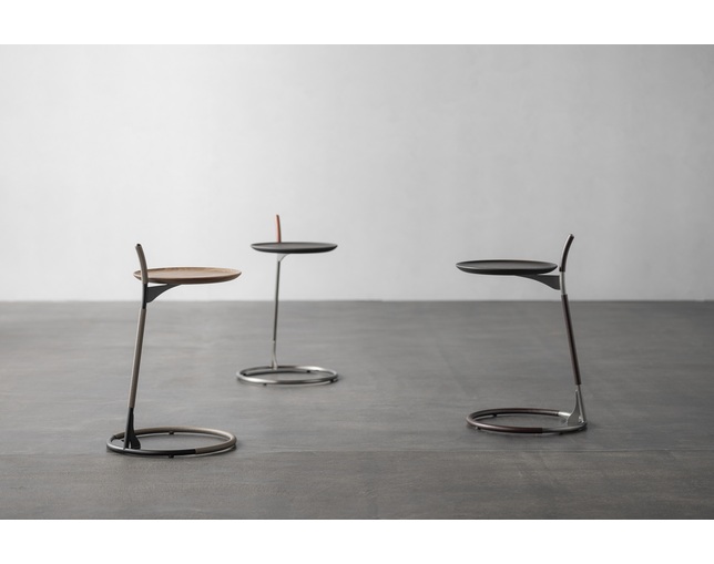 リッツウェル(Ritzwell) GQ TABLE side tableの写真