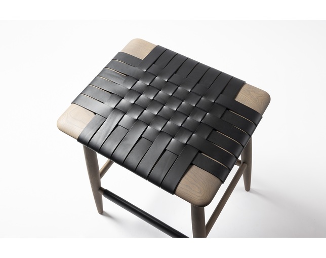 リッツウェル(Ritzwell) MO BRIDGE counterstoolの写真