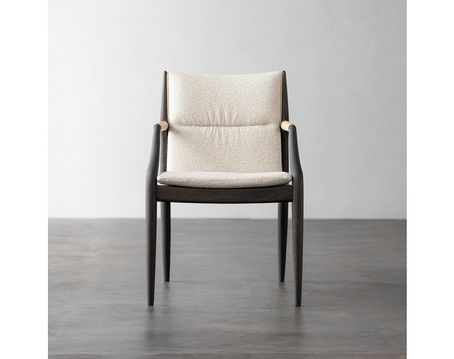 リッツウェル(Ritzwell) CONSTANTINO armchairの写真