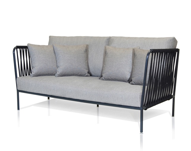 EXPORMIM(エクスポルミン) Hand-woven sofa 'Nido' steel frameのメイン写真