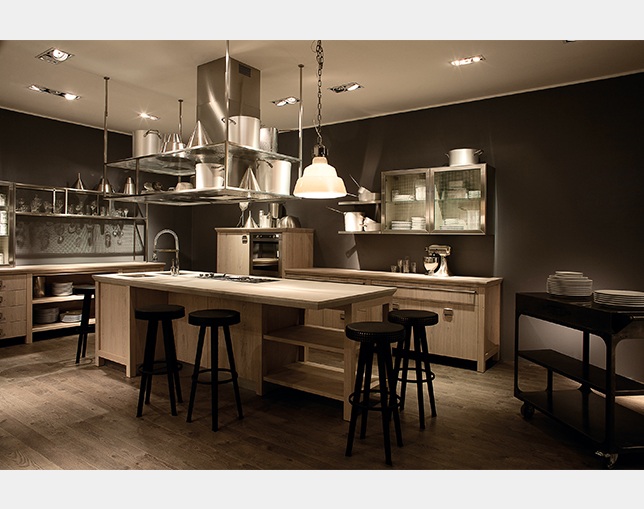 DIESEL LIVING(ディーゼル リビング) Bar Stud Stool-Highの写真
