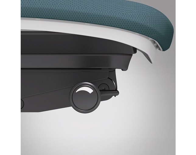 オカムラ Sylphy　シルフィーの写真