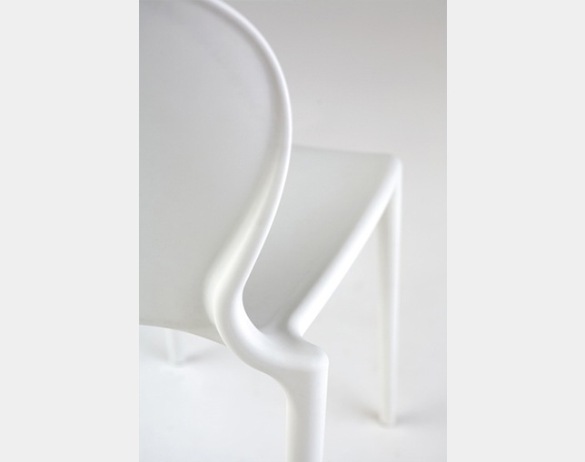 ソフトライン(SOFTLINE) MUSA stacking chairの写真