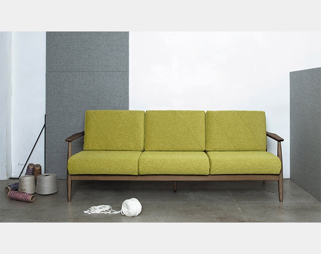 SIEVE(シーヴ) lull sofa 3 seaterの写真