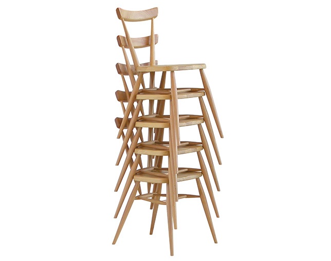 アーコール(ercol) 392 stacking chairの写真