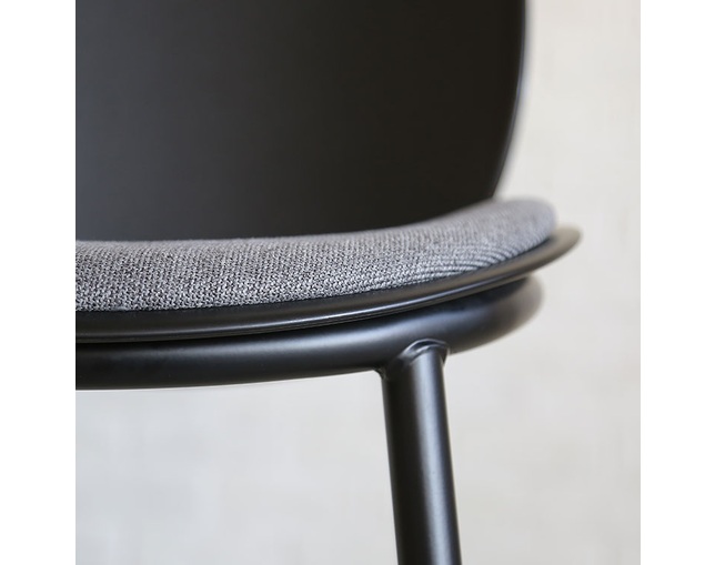 クラッシュプロジェクト(CRUSH CRASH PROJECT) ピップ チェアの写真