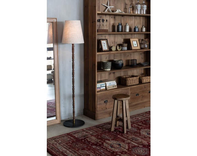 クラッシュプロジェクト(CRUSH CRASH PROJECT) スツール　サビの写真