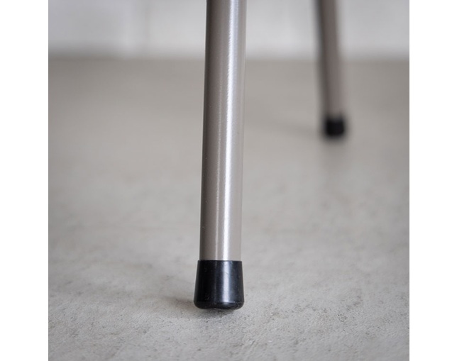 クラッシュプロジェクト(CRUSH CRASH PROJECT) カステル チェアの写真