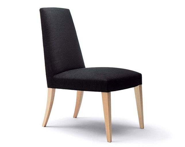 ネオ クラシコ(NEO CLASSICO) Comfort Chair NC-001MSの写真