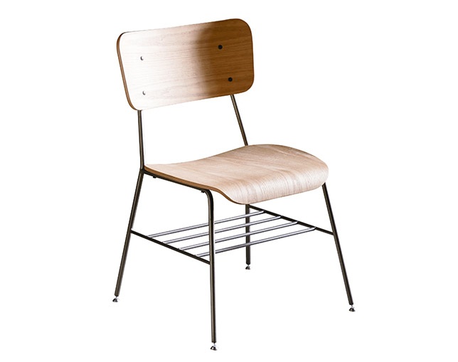 インダストリアルデザイン(INDUSTRIAL DESIGN) CHESTER chairの写真