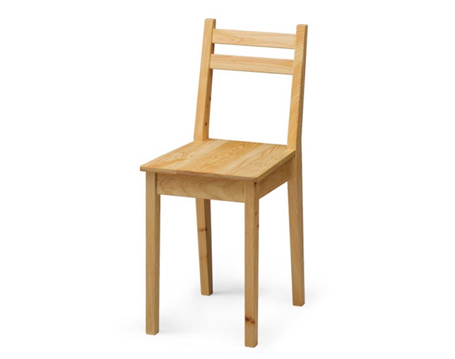 キシル(XYL) 軽くて小さい椅子の写真