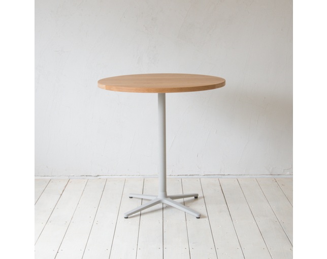 グリニッチ(greeniche) greeniche round cafe table φ700の写真