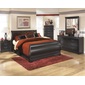 Ashley Furniture HomeStore Huey Vineyard Bed Frame With Wood Foundationの写真